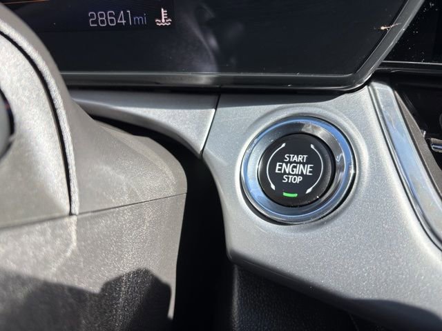 Used 2024 Chevrolet Trax LT w/ LT Convenience Package image 30