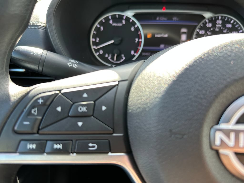 Used 2024 Nissan Sentra SV FWD image 20