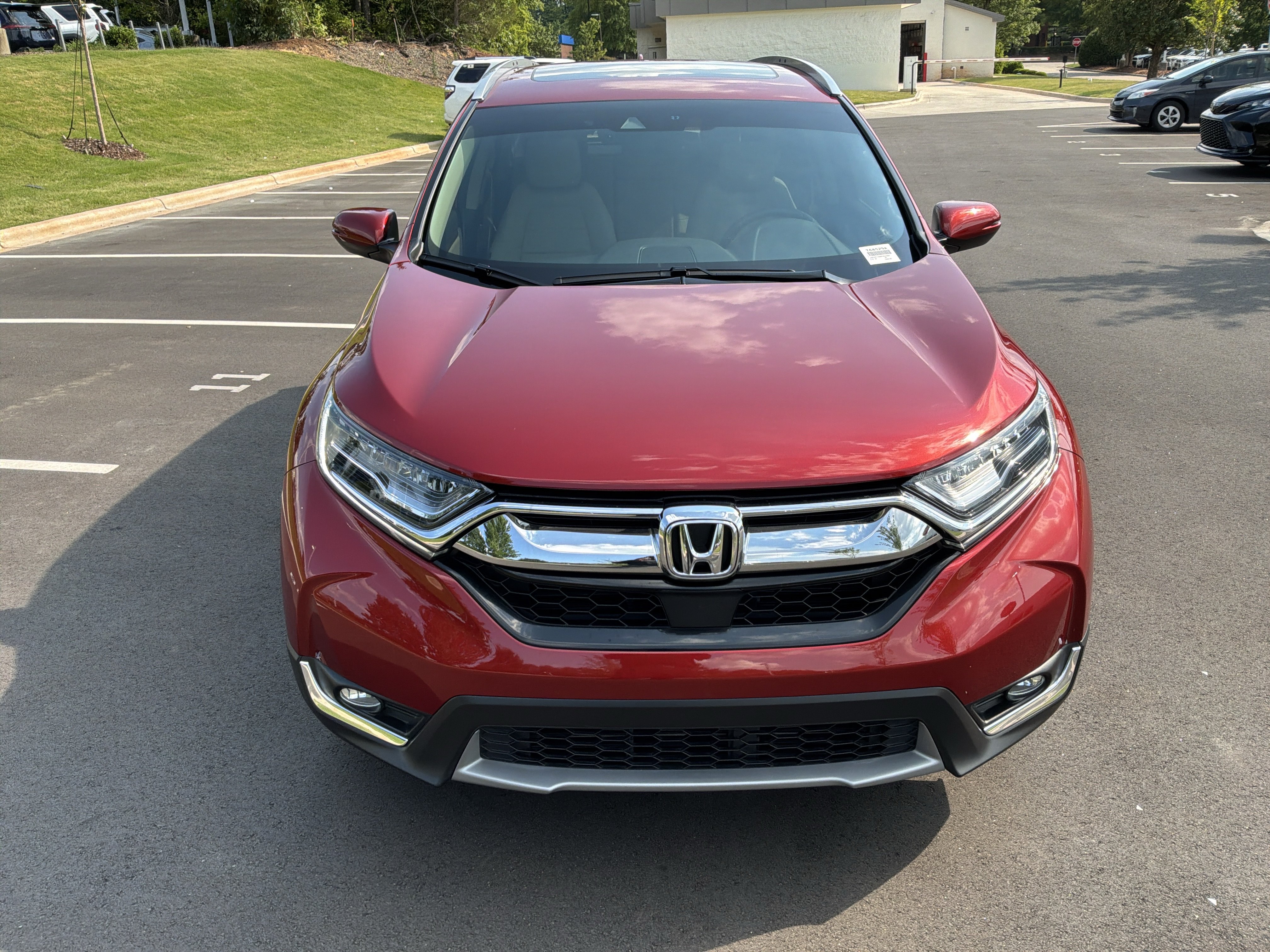 Used 2019 Honda CR-V Touring image 3