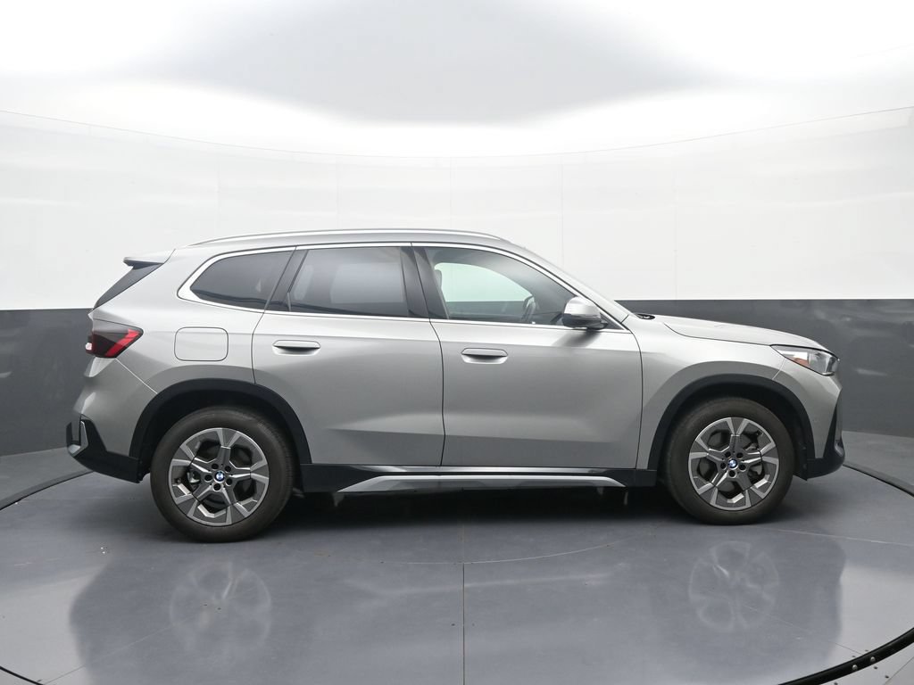 New 2026 BMW X1 xDrive28i w/ Technology Package AWD/4WD image 8
