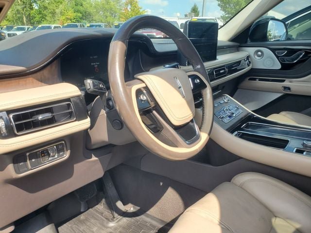 Used 2020 Lincoln Aviator Reserve w/ Equipment Group 202A AWD/4WD image 9