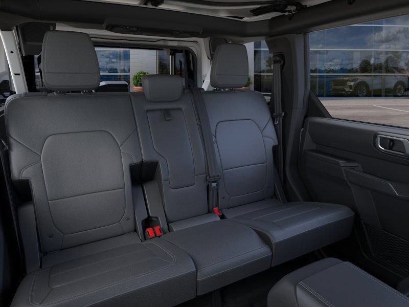 New 2026 Ford Bronco Outer Banks w/ Sasquatch Package AWD/4WD image 21