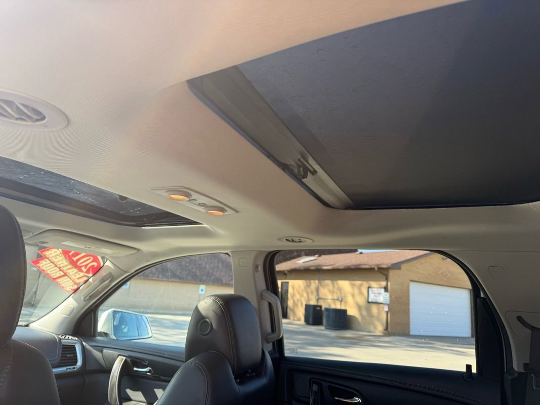 Used 2017 GMC Acadia Limited SLT image 19