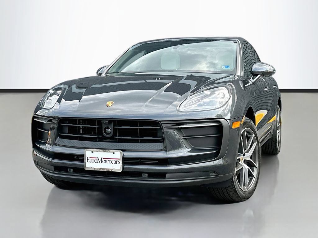 New 2026 Porsche Macan AWD/4WD image 1