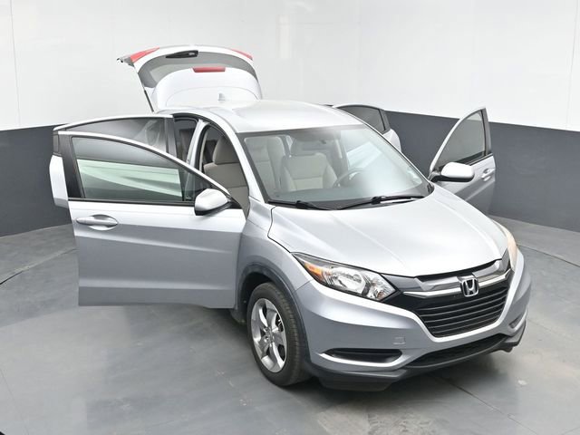 Used 2017 Honda HR-V LX image 47