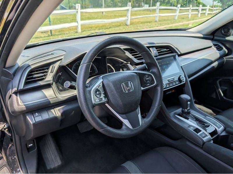 Used 2018 Honda Civic EX image 20
