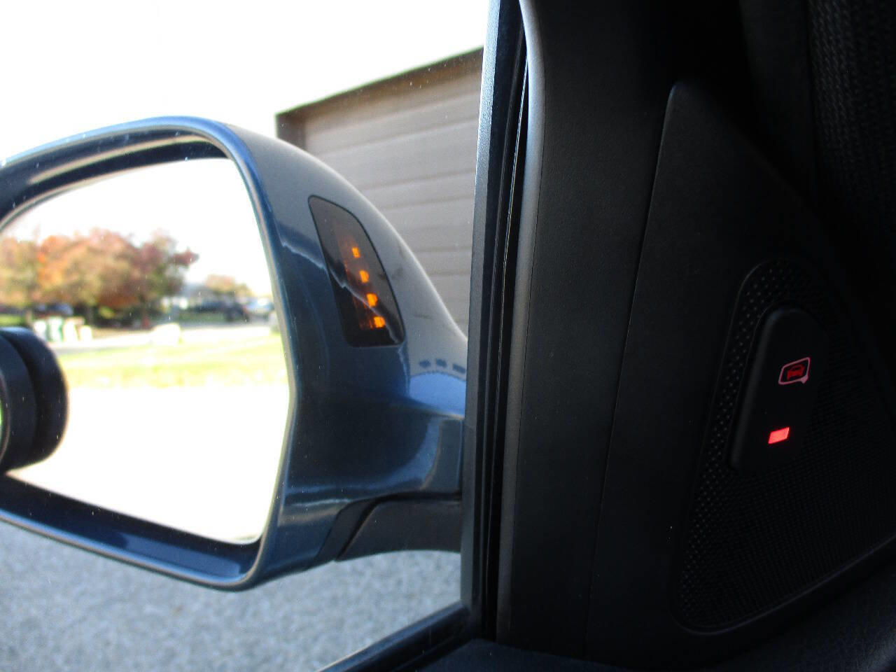 Used 2018 Audi Q3 2.0T Premium Plus w/ Premium Plus Package image 17