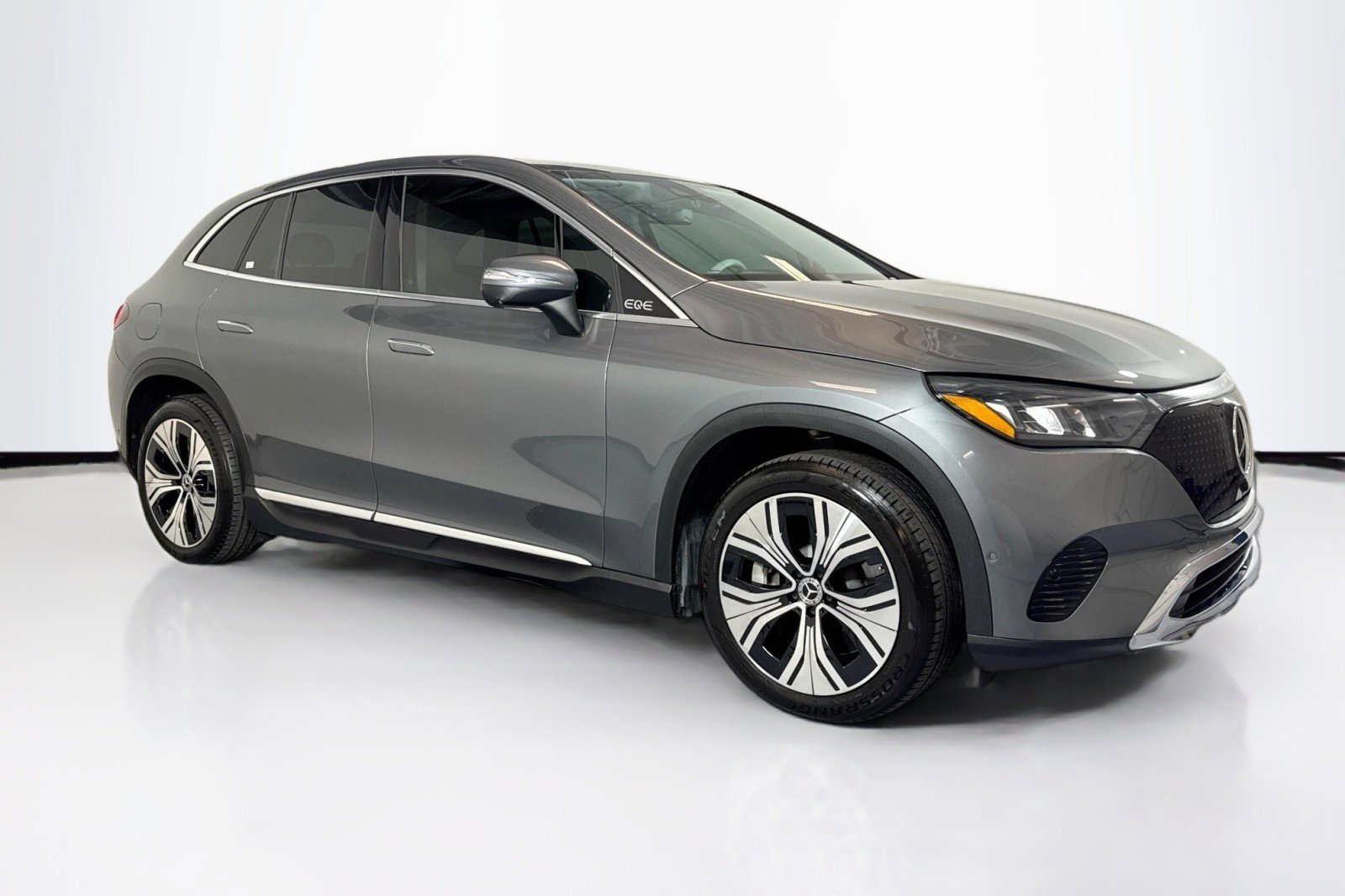 Certified 2023 Mercedes-Benz EQE 350+ SUV image 3