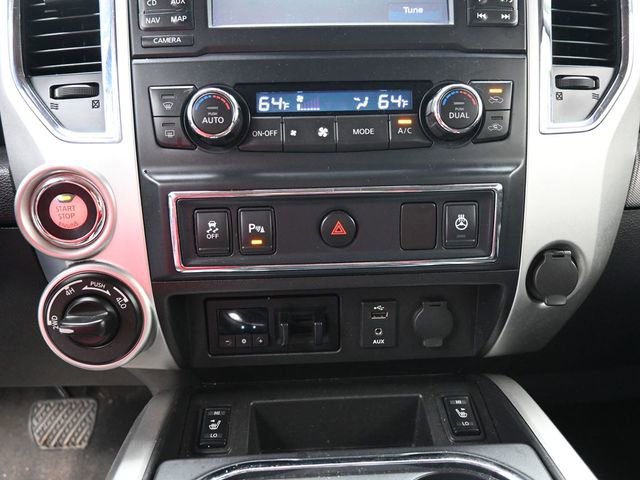Used 2016 Nissan Titan PRO-4X w/ Pro-4x Convenience Package AWD/4WD image 27