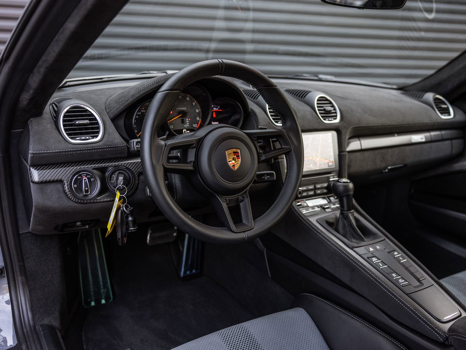 Used 2023 Porsche 718 Cayman GT4 RS RWD image 4