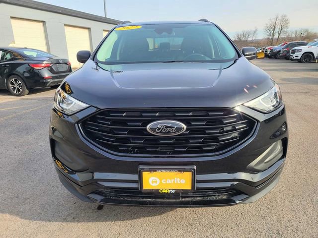 Used 2022 Ford Edge SE w/ Black Appearance Package image 3