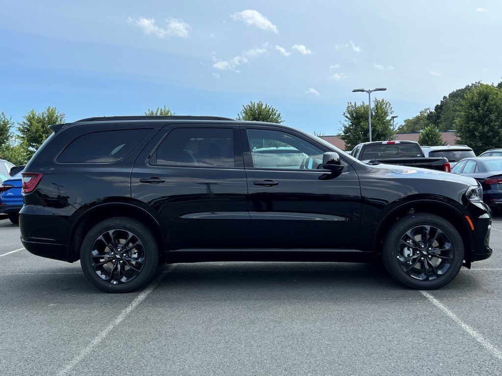 New 2026 Dodge Durango GT image 2