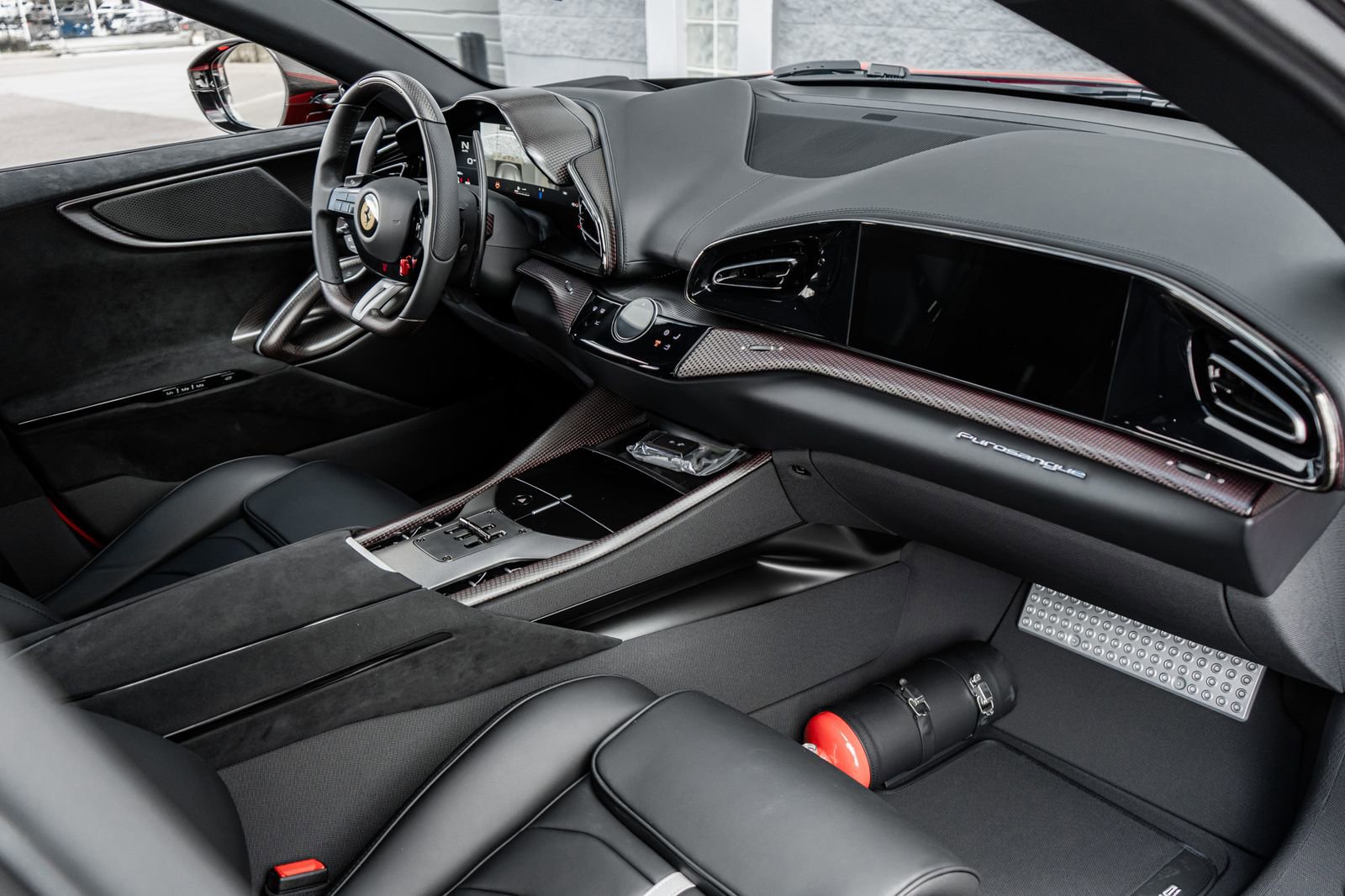 Used 2026 Ferrari Purosangue AWD/4WD image 2