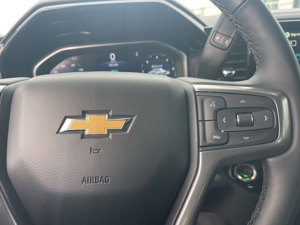 Used 2025 Chevrolet Silverado 1500 LT image 19
