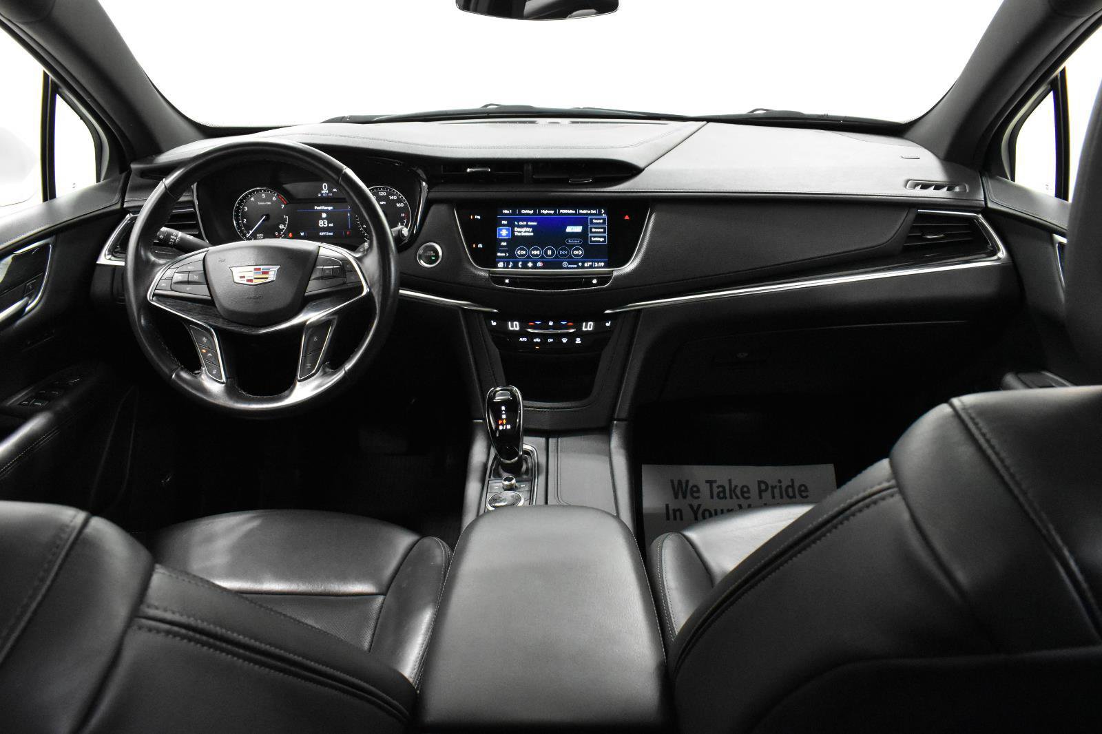 Certified 2022 Cadillac XT5 Premium Luxury w/ LPO, Floor Liner Package image 6