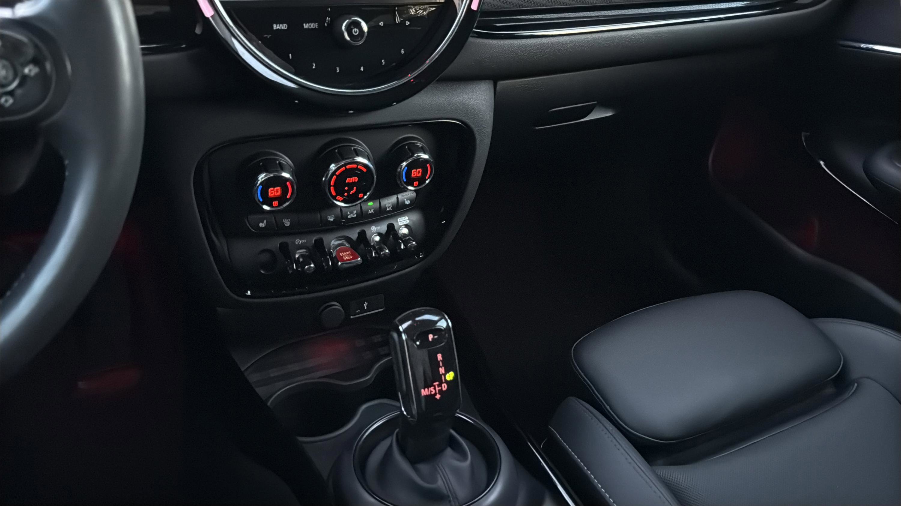 Used 2022 MINI Cooper Clubman S image 22