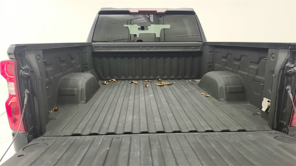 Used 2022 Chevrolet Silverado 1500 LTZ image 35