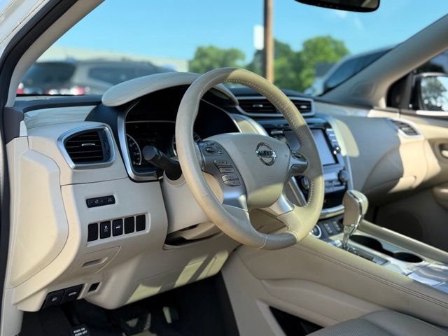 Used 2016 Nissan Murano SL w/ SL Technology Package AWD/4WD image 12