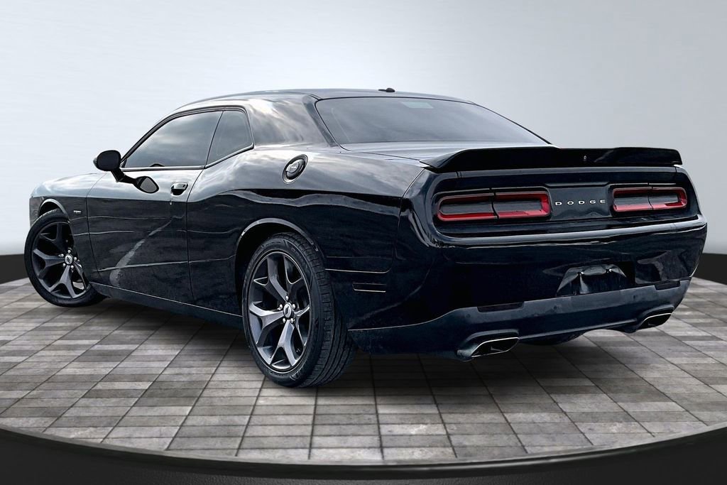 Used 2019 Dodge Challenger R/T image 13
