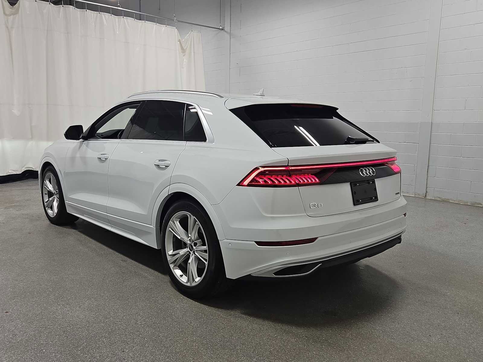 Used 2023 Audi Q8 Prestige image 4