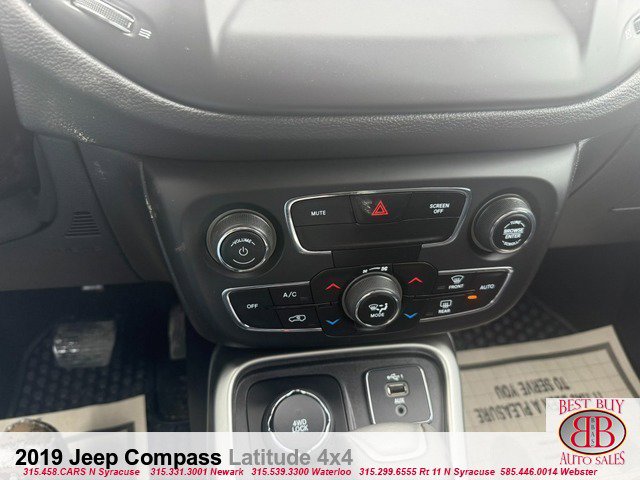 Used 2019 Jeep Compass Latitude w/ Cold Weather Group AWD/4WD image 28
