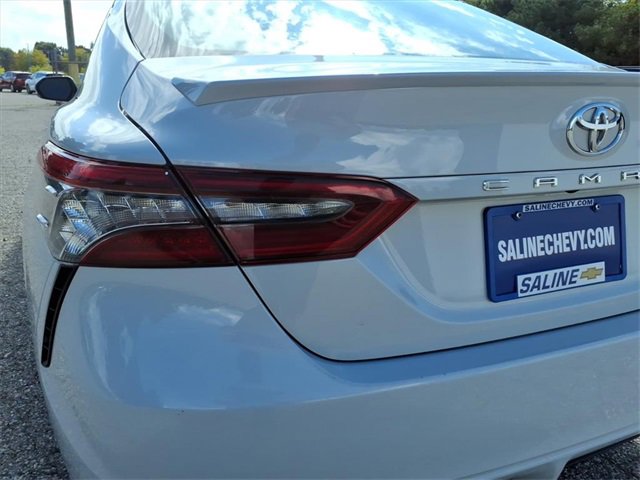 Used 2023 Toyota Camry XSE image 7