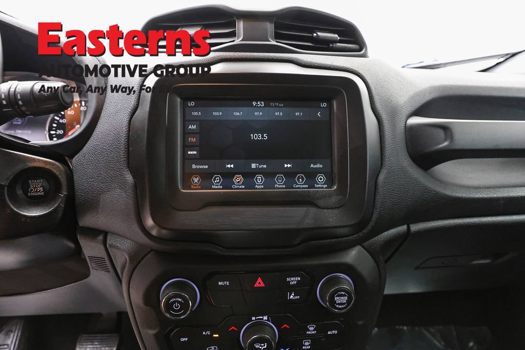 Used 2021 Jeep Renegade Latitude AWD/4WD image 11