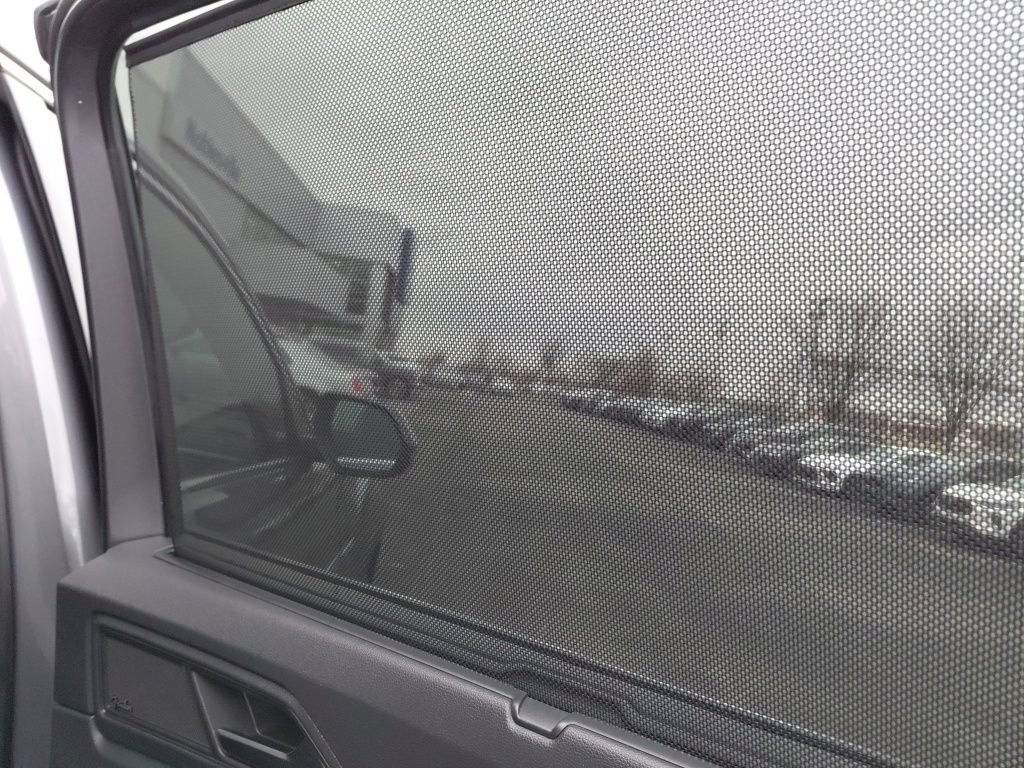 Used 2022 Volkswagen Atlas SEL Premium image 30