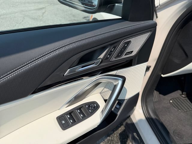 New 2026 BMW X2 xDrive28i w/ Convenience Package AWD/4WD image 16