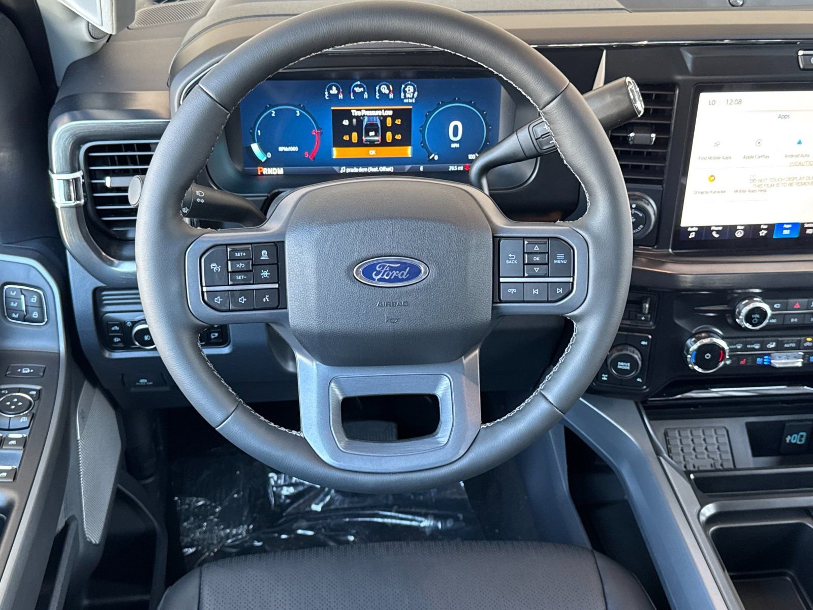 New 2026 Ford F250 Lariat w/ Black Appearance Package image 15