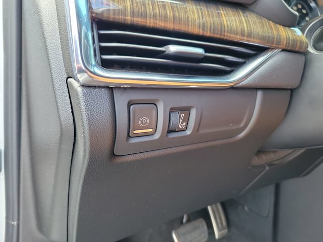 Used 2019 Cadillac XT4 Sport FWD image 10