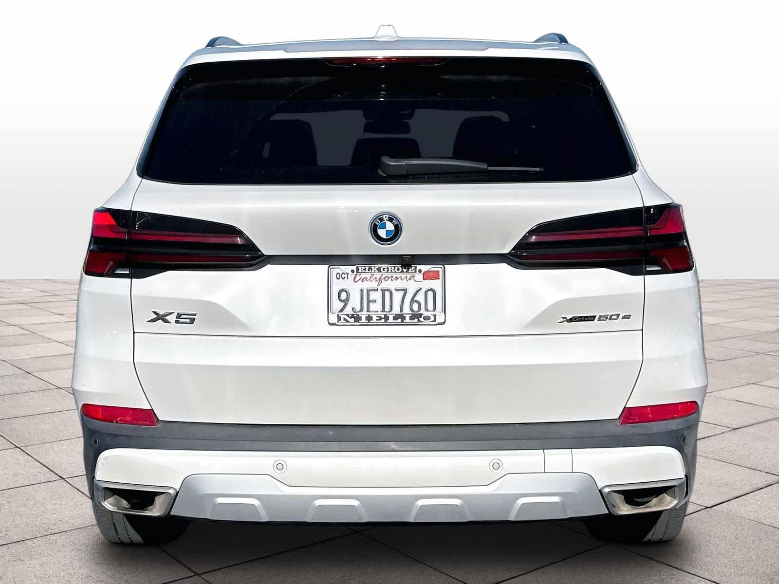 Used 2024 BMW X5 xDrive50e w/ Climate Comfort Package AWD/4WD image 8