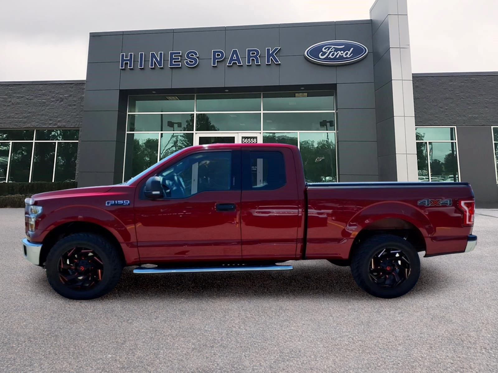 Used 2016 Ford F150 XLT w/ Equipment Group 301A Mid AWD/4WD image 4