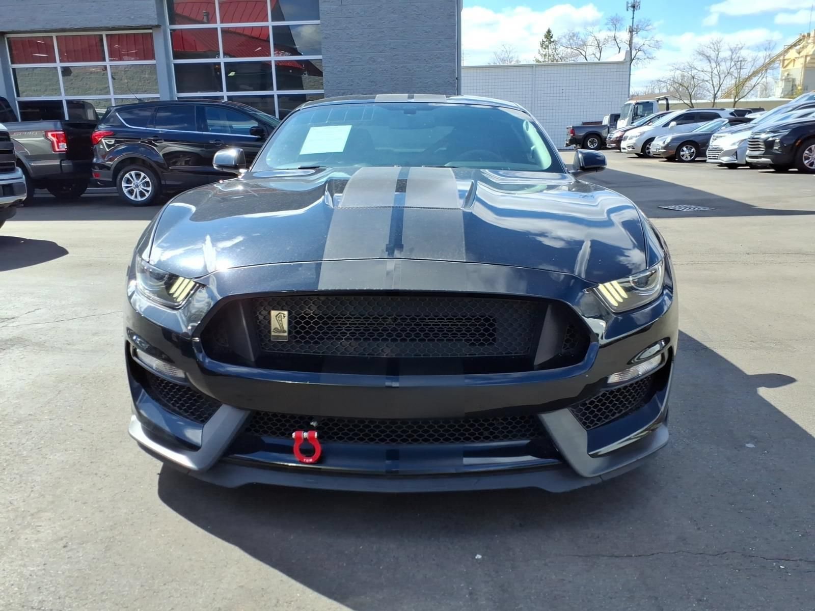 Used 2020 Ford Mustang Shelby GT350 w/ Technology Package RWD image 8