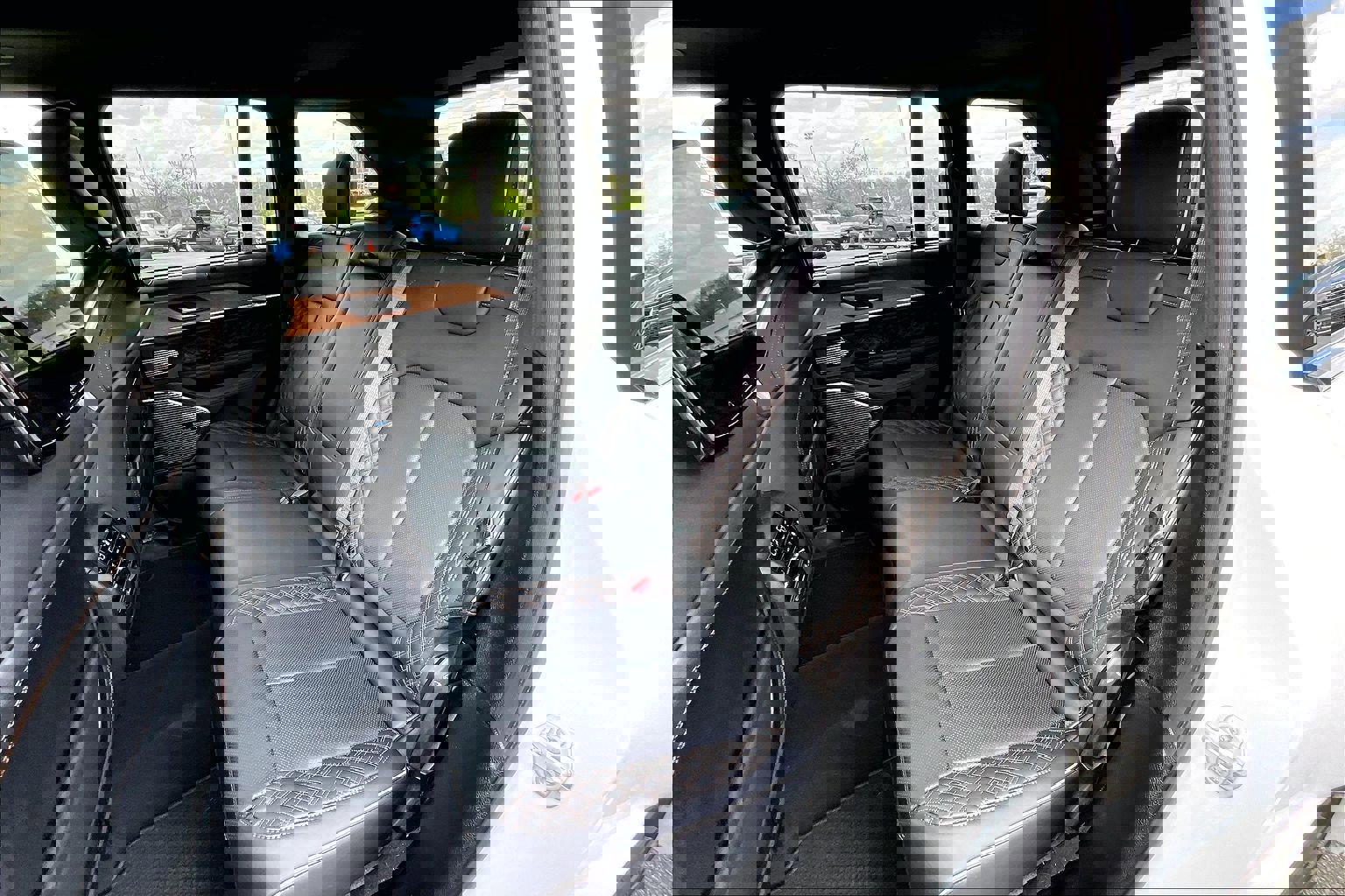 Used 2023 Jeep Grand Cherokee Summit image 25