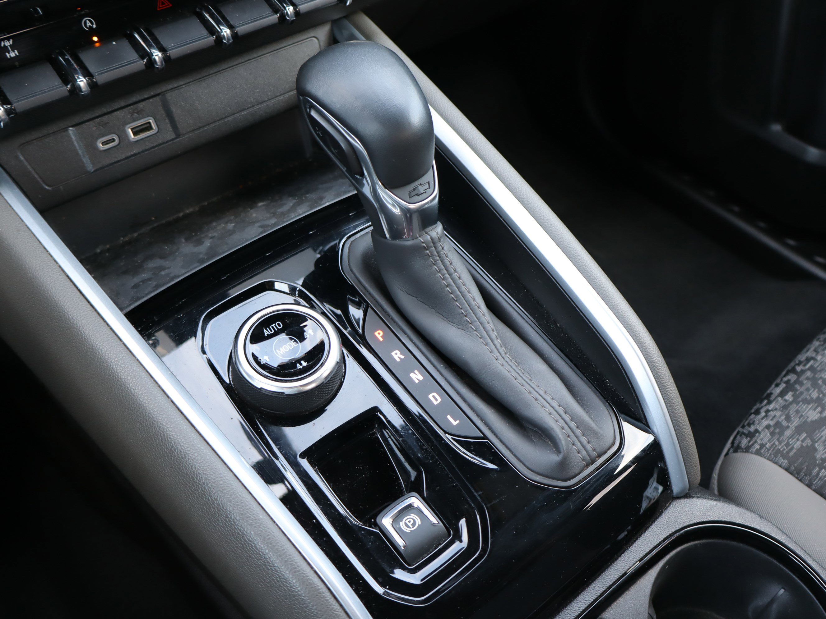 Certified 2024 Chevrolet Colorado ZR2 image 31