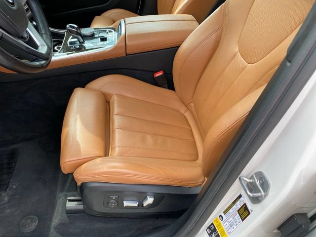 Used 2021 BMW X7 xDrive40i w/ Premium Package AWD/4WD image 19