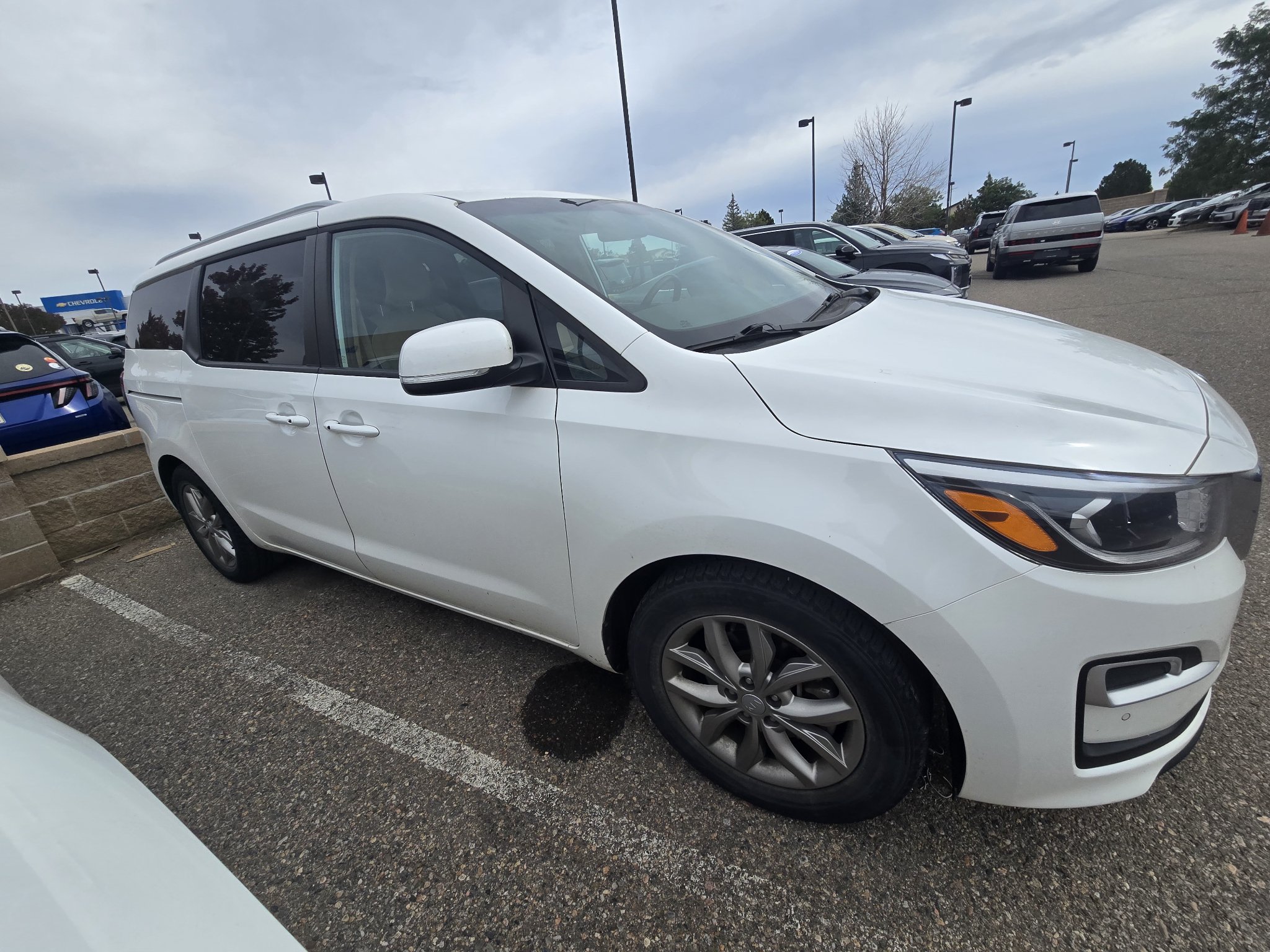 Used 2020 Kia Sedona EX FWD image 7