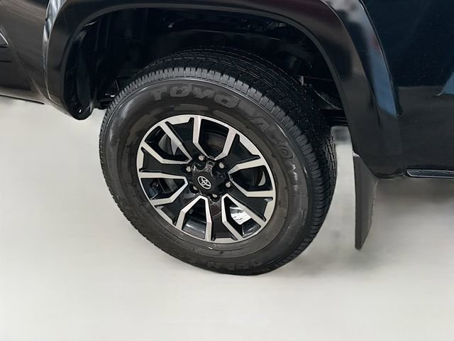 Used 2023 Toyota Tacoma TRD Sport w/ Advanced Technology Package image 30