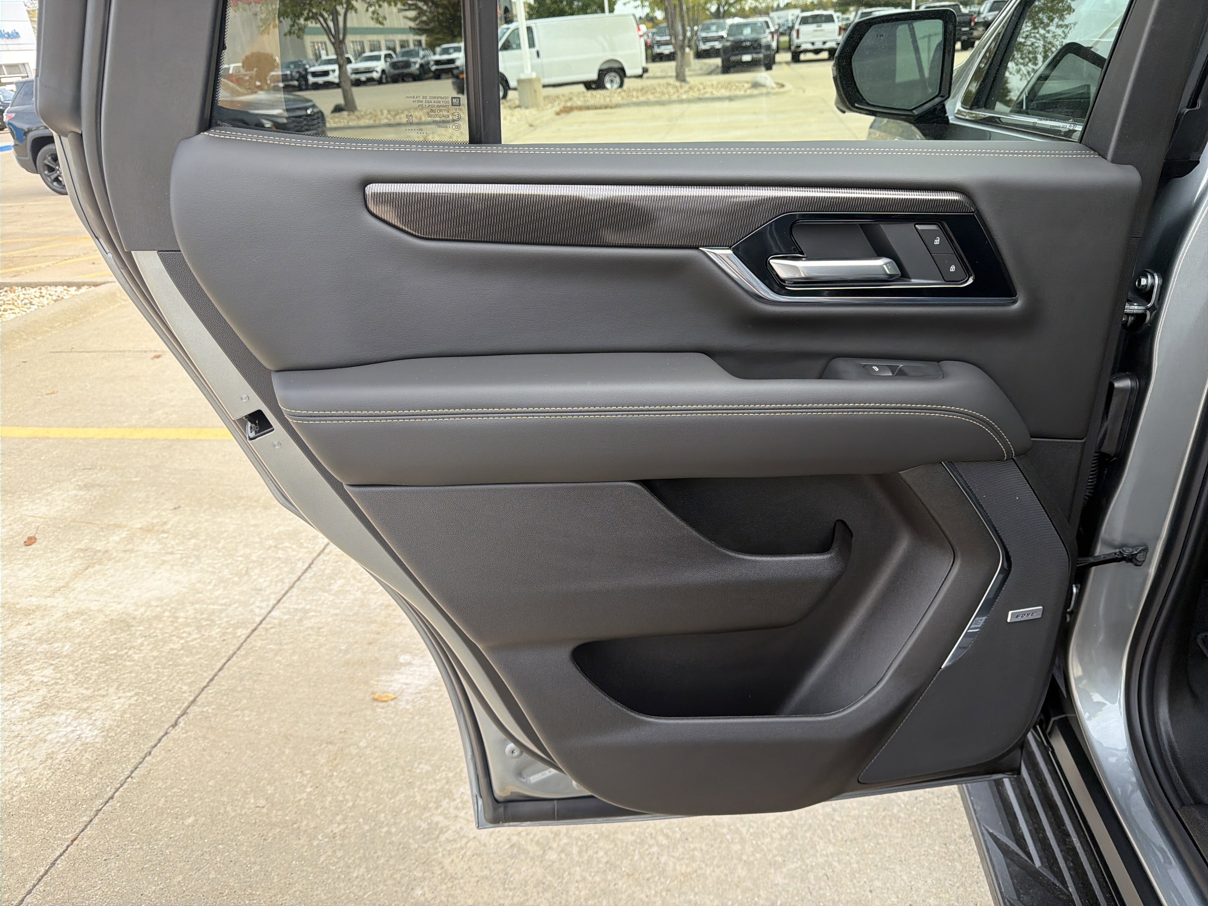 New 2026 GMC Yukon Elevation image 10