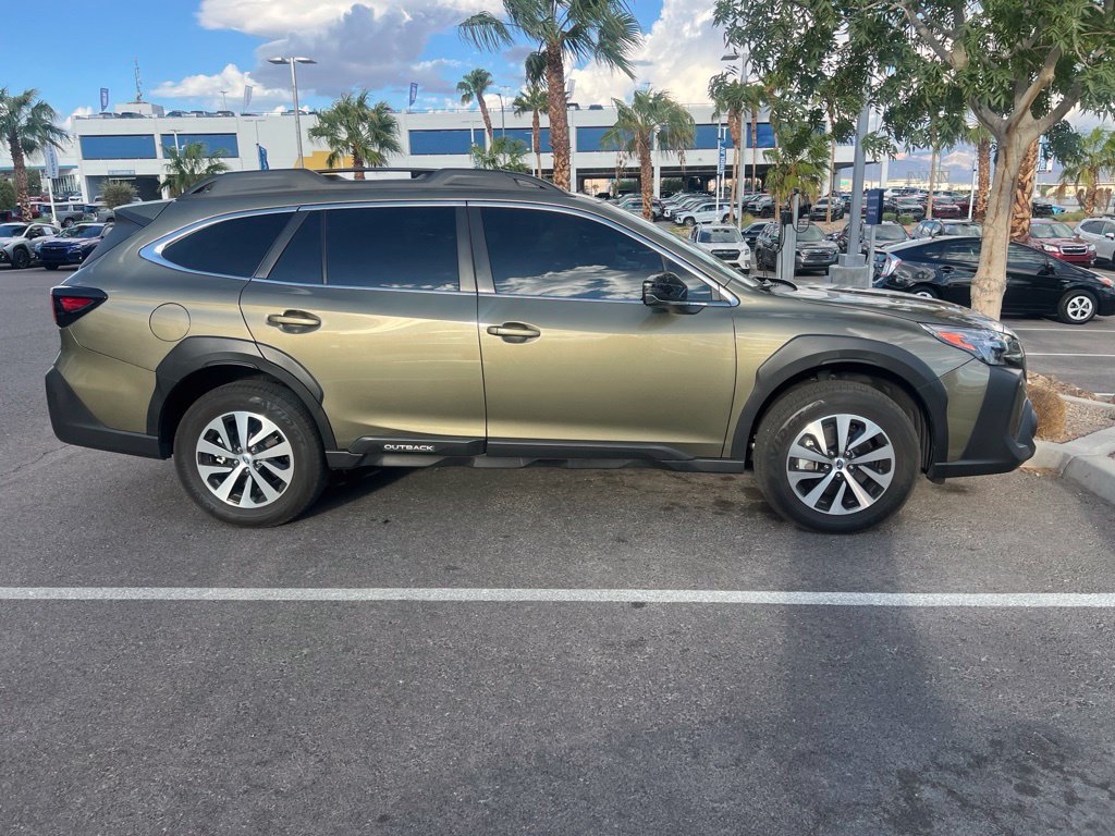 Certified 2024 Subaru Outback Premium AWD/4WD image 32