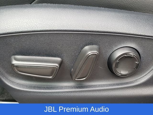 Used 2024 Toyota Tacoma TRD Off-Road w/ TRD Off Road Premium Package image 16