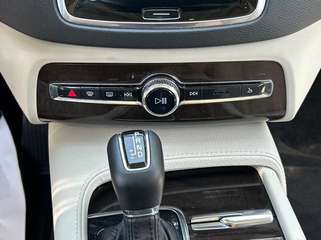 Used 2017 Volvo XC90 T6 Momentum w/ Convenience Package AWD/4WD image 67