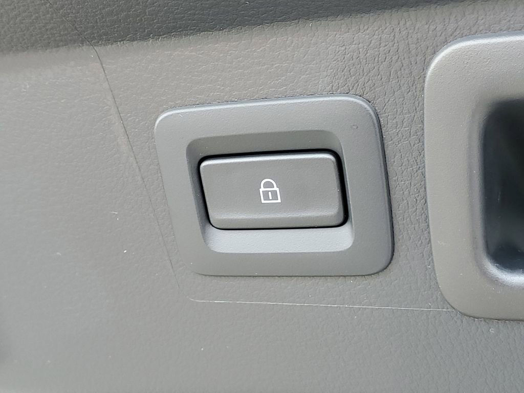 New 2026 MAZDA CX-50 AWD 2.5 S w/ Select Package image 9