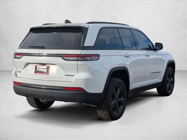 New 2025 Jeep Grand Cherokee Limited w/ Black Appearance Package image 2