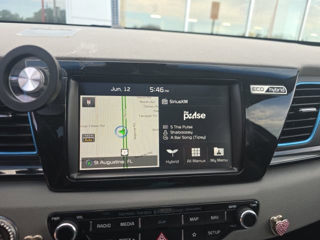 Used 2019 Kia Niro Touring FWD image 16
