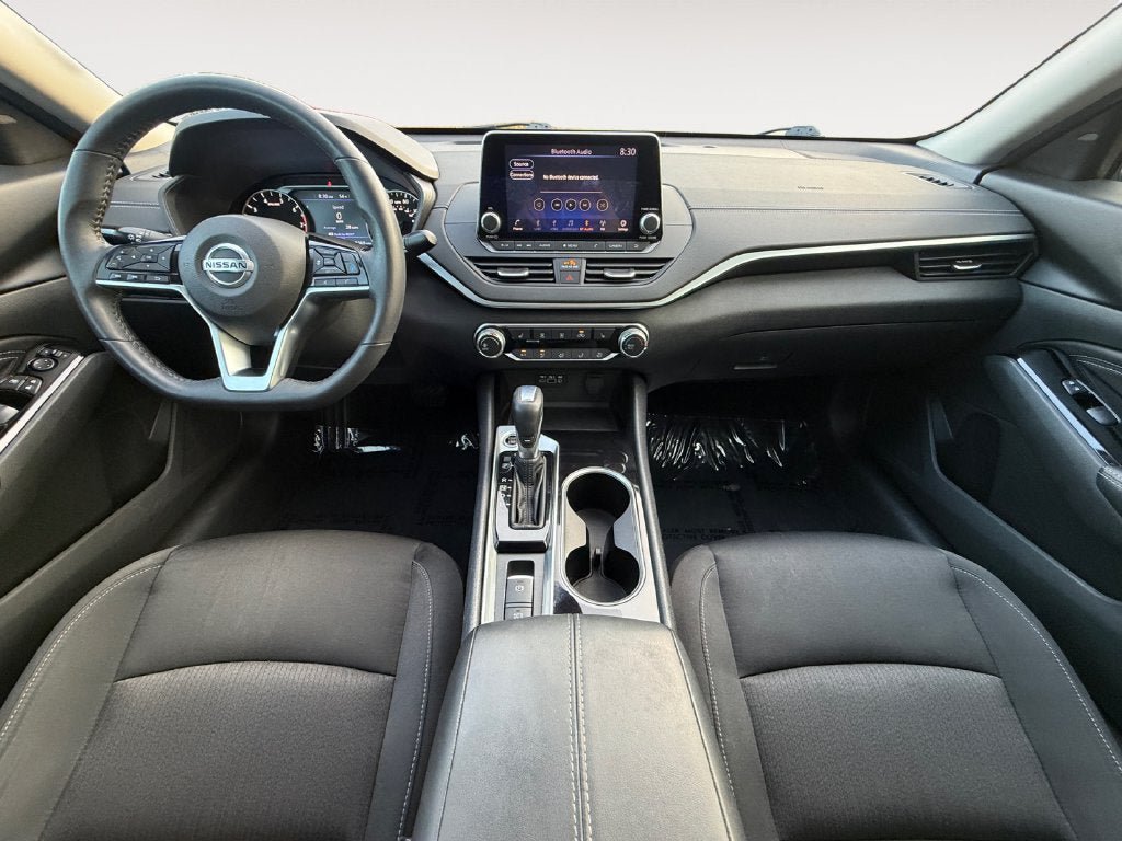 Used 2021 Nissan Altima 2.5 SV w/ SV Premium Package FWD image 12