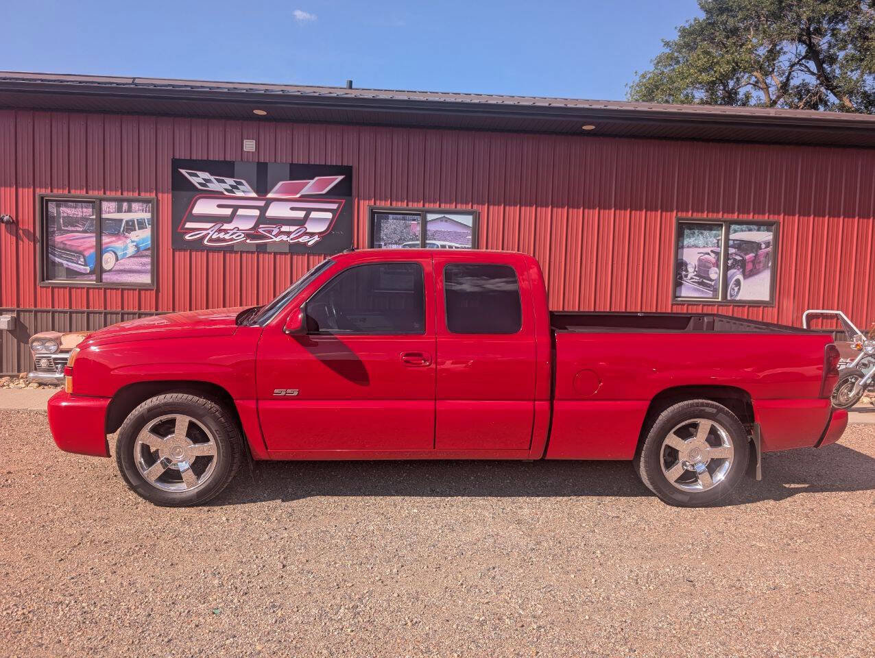 Used 2003 Chevrolet Silverado 1500 SS image 1