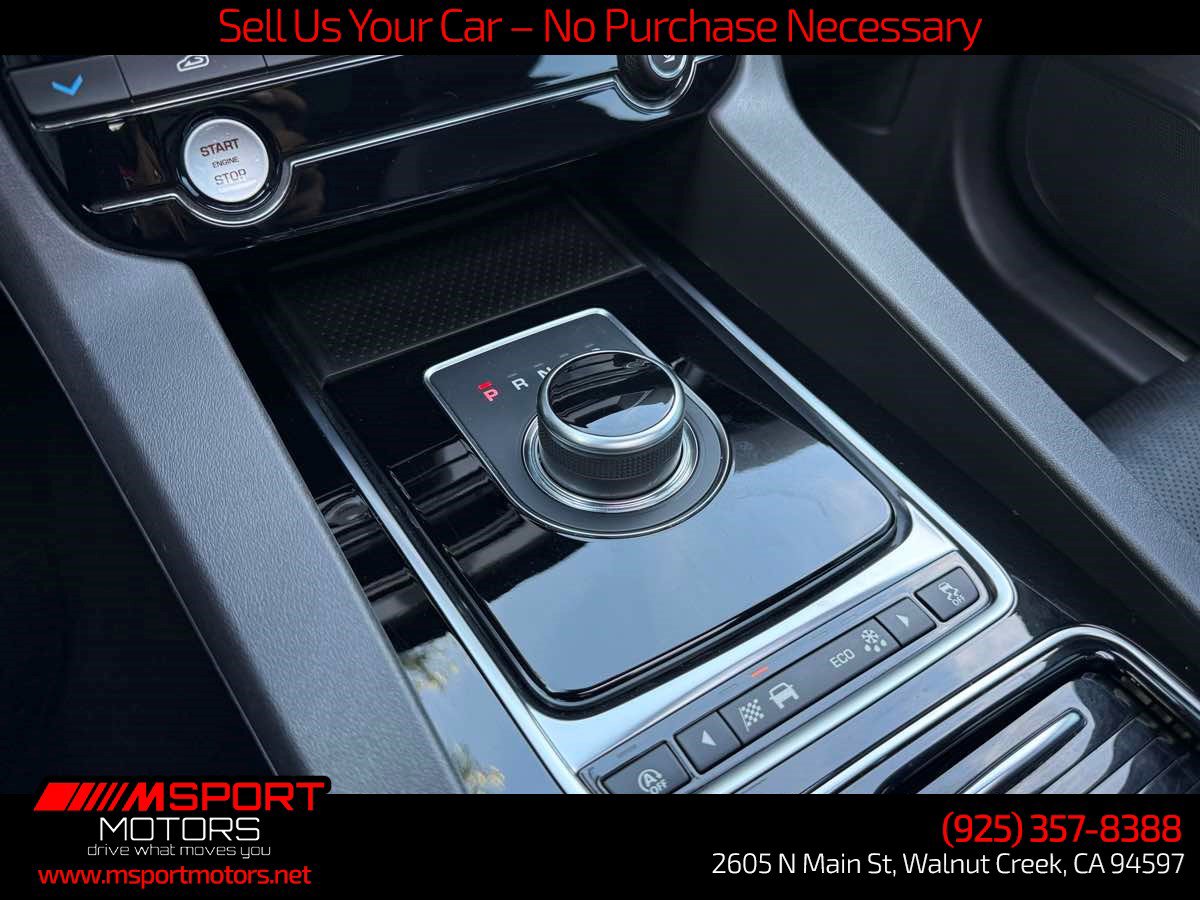Used 2018 Jaguar F-PACE Prestige AWD/4WD image 17