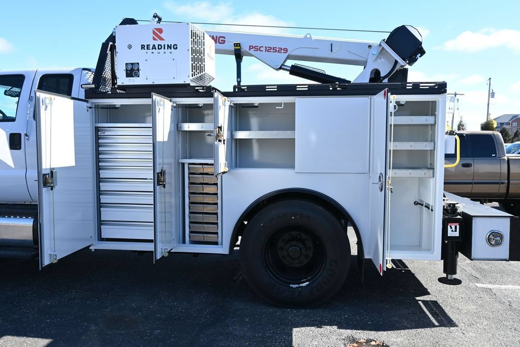 New 2026 Ford F750 2WD SuperCab Super Duty image 15